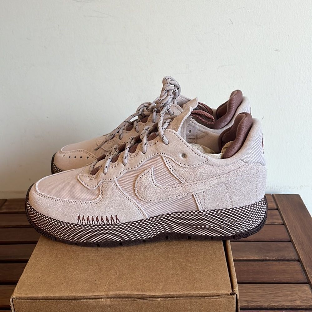 Nike Air Force 1 Wild Platinum Violet USA Women Size 7/UK 4.5/EU 38(FB2348-003) - Picture 8 of 9